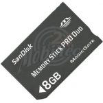 Abbildung zeigt W810i Sandisk Memory Stick Pro Duo 8GB