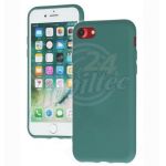 Abbildung zeigt iPhone 8 Schutzhülle „Dark Case“ forest green
